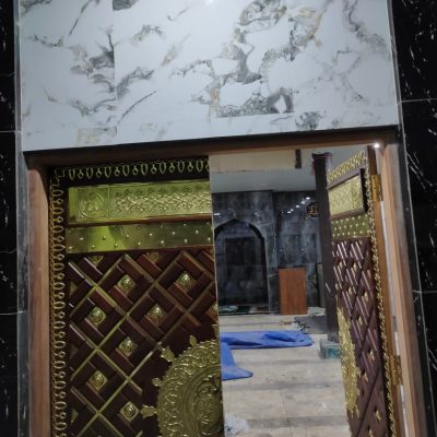 Replika pintu masjid Nabawi project di Mushola Tasikmalaya