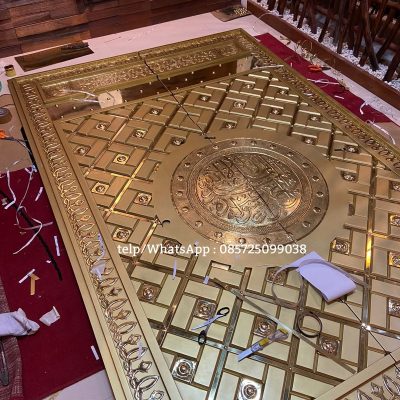 Replika pintu masjid Nabawi project perumahan di Jakarta 3